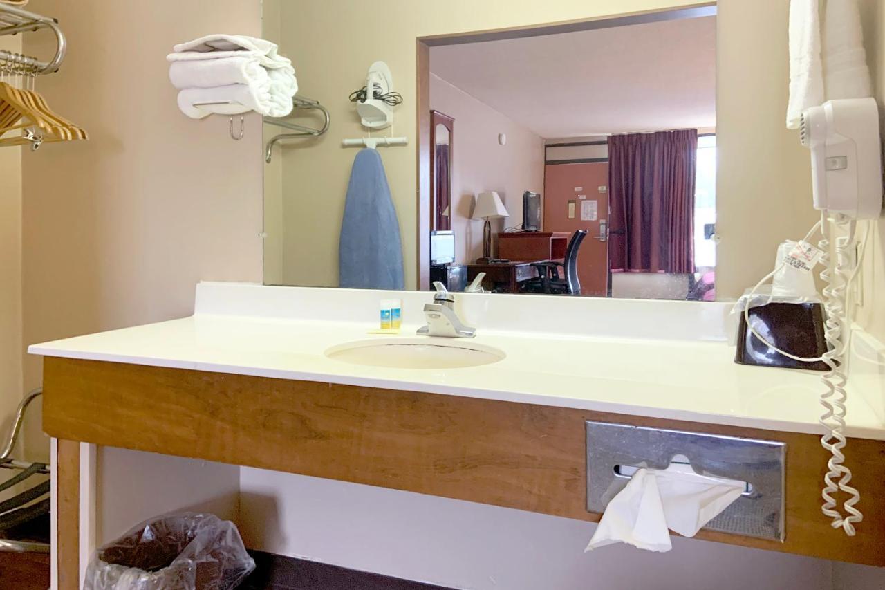 Paris Inn And Suites 外观 照片